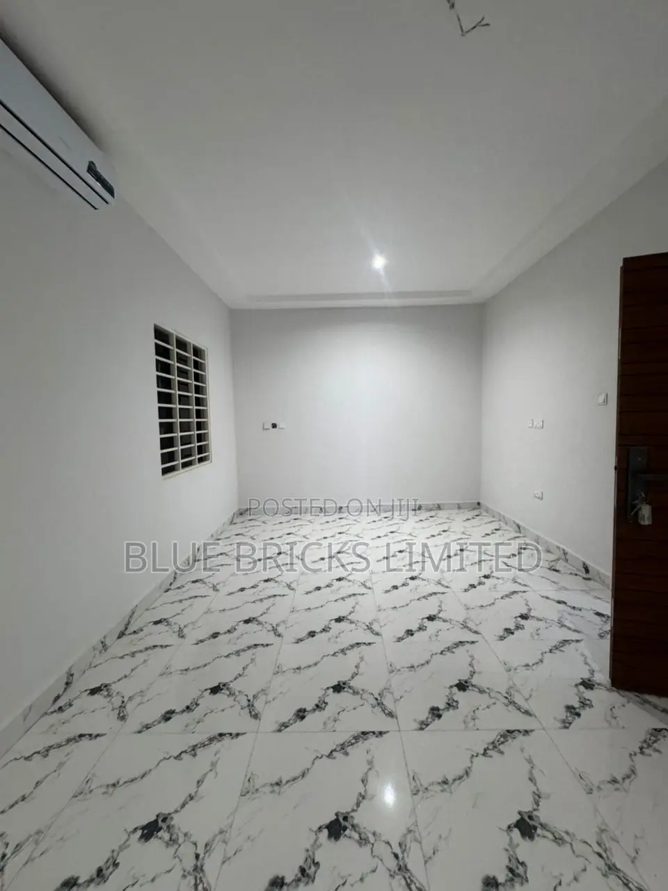 4bdrm House in Manet for rent