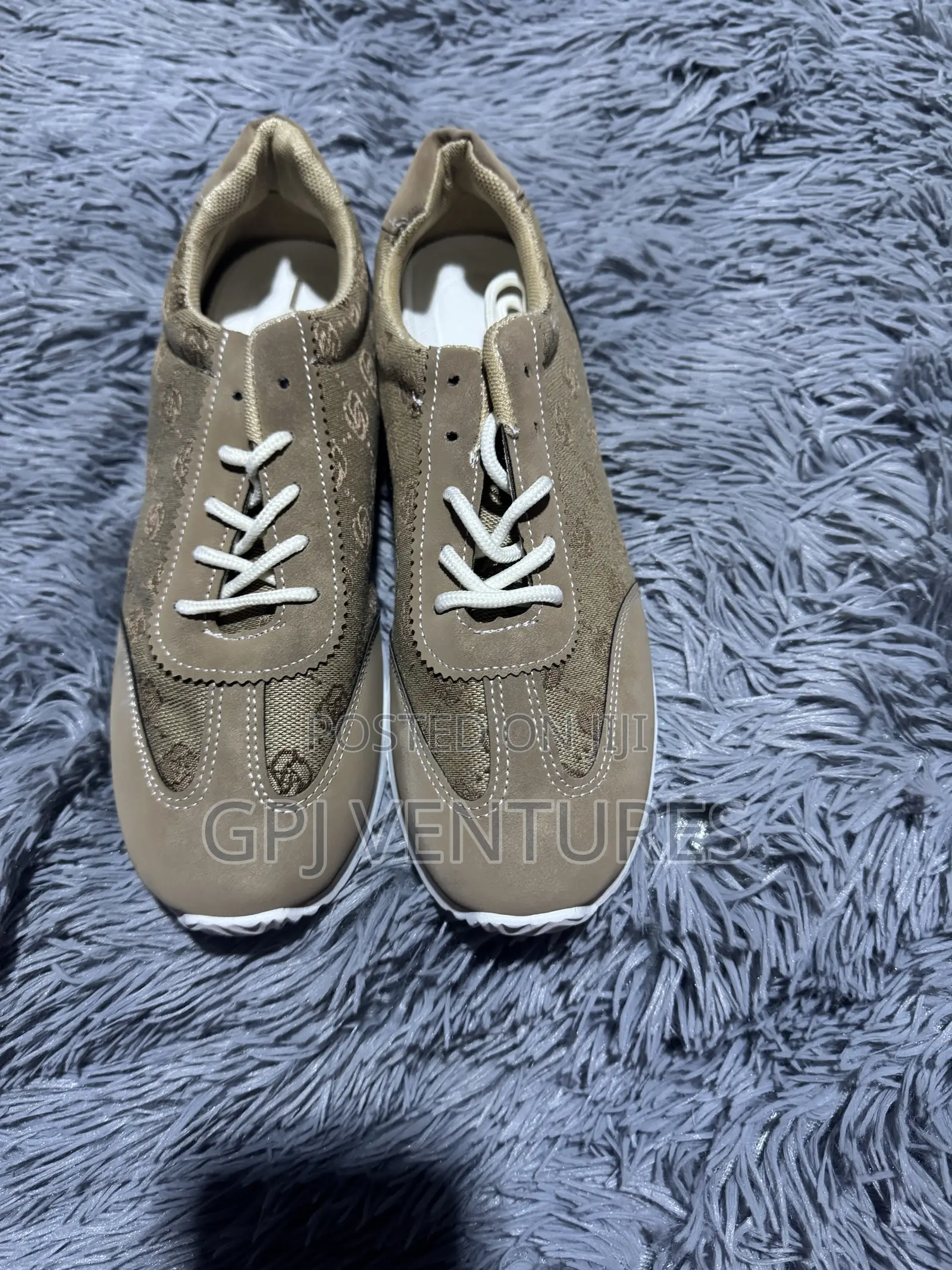 Shein Sneaker