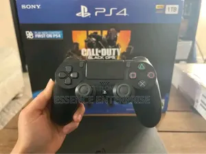 Play Station 4 Slim