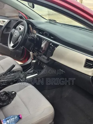Toyota Corolla LE Eco 4dr Sedan (1.8L 4cyl CVT) 2016