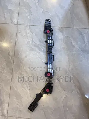 Toyota Highlander Grand 24 Back Bumper Locker