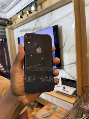Apple iPhone XR 64 GB Black