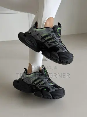 Adidas XLG Runner Deluxe ( 'Black Grey Green' )
