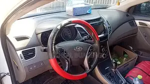 Hyundai Elantra 2013 White