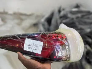 Mitsubishi Outlander 23 - 25 Tail Light