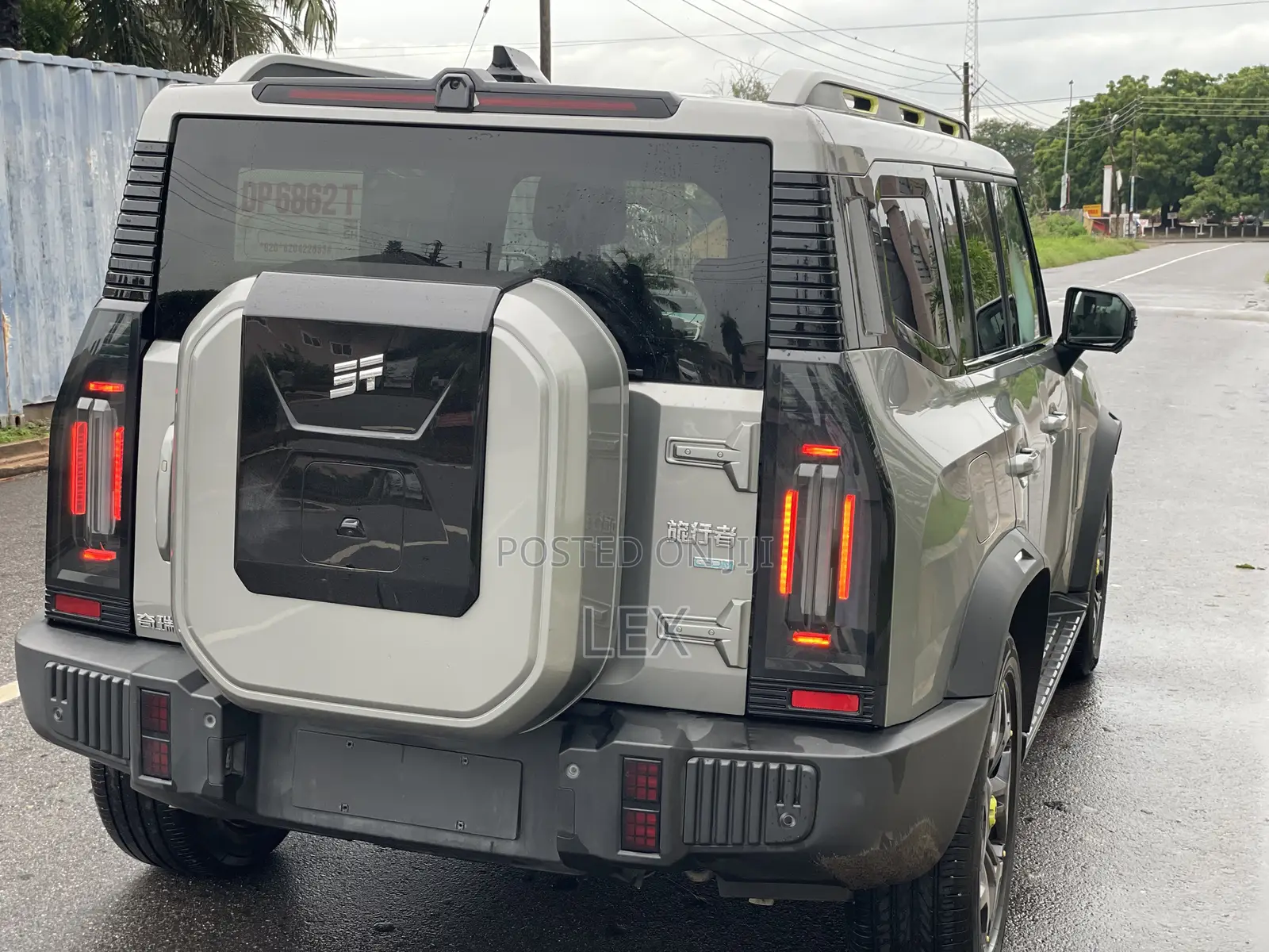 Jetour T2 i-DM 2024 Silver