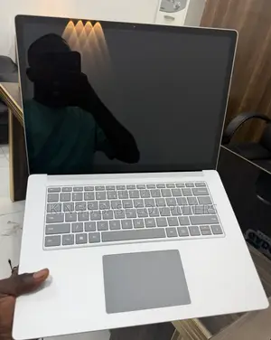 Laptop Microsoft Surface Laptop 4 16GB Intel Core i7 SSD 256GB