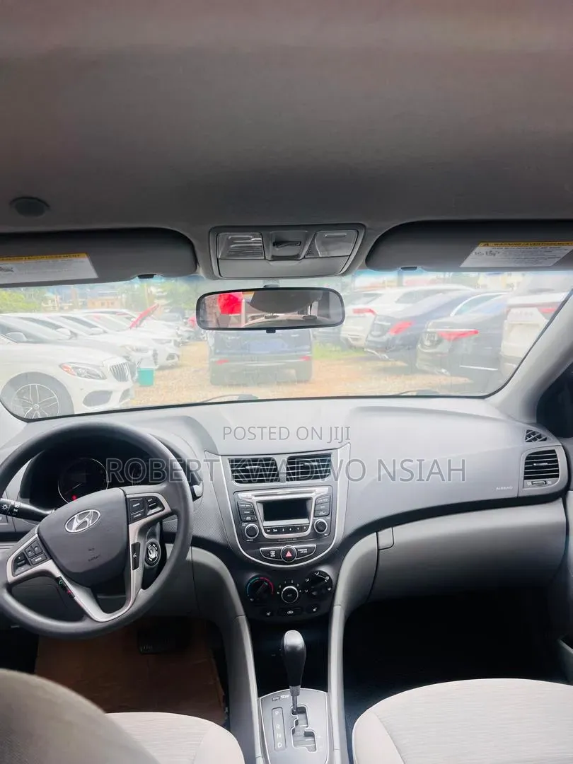 Hyundai Accent SE Sedan 2016 Gray