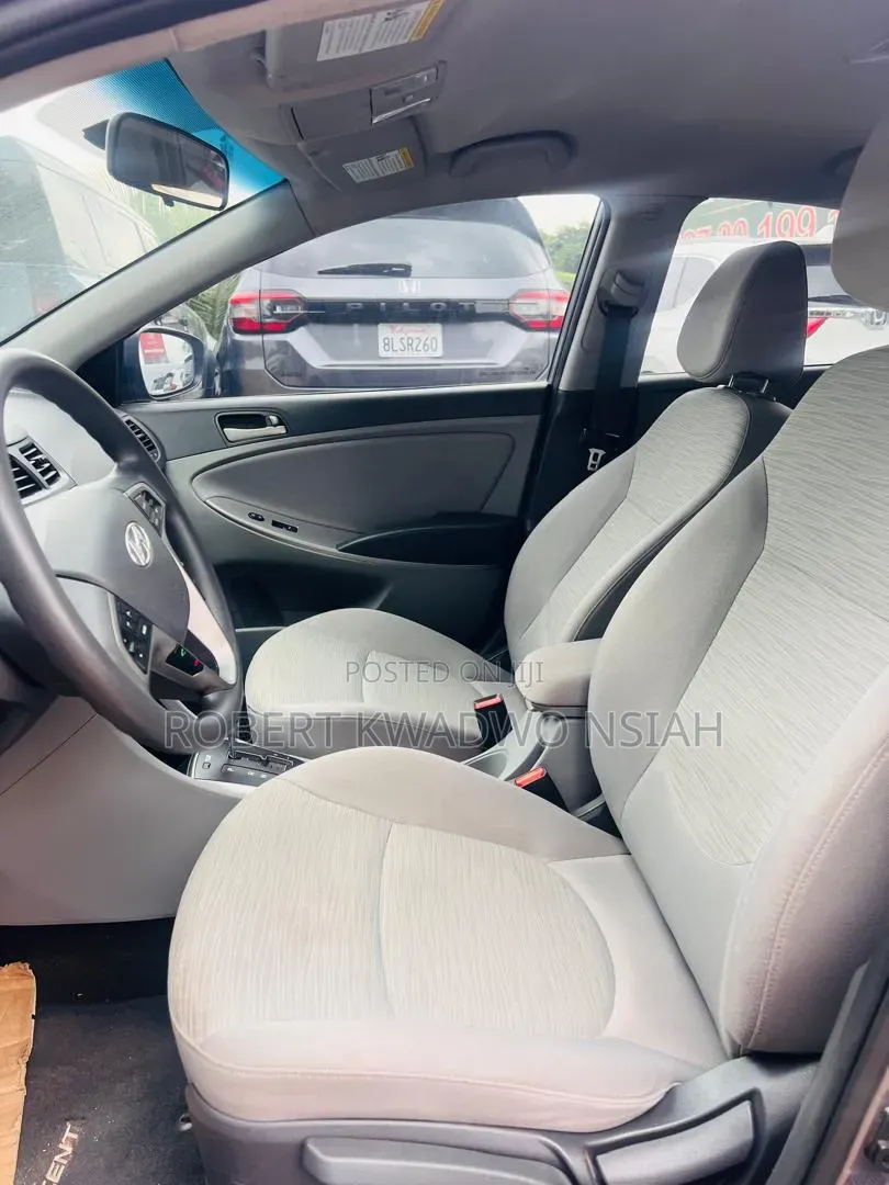 Hyundai Accent SE Sedan 2016 Gray