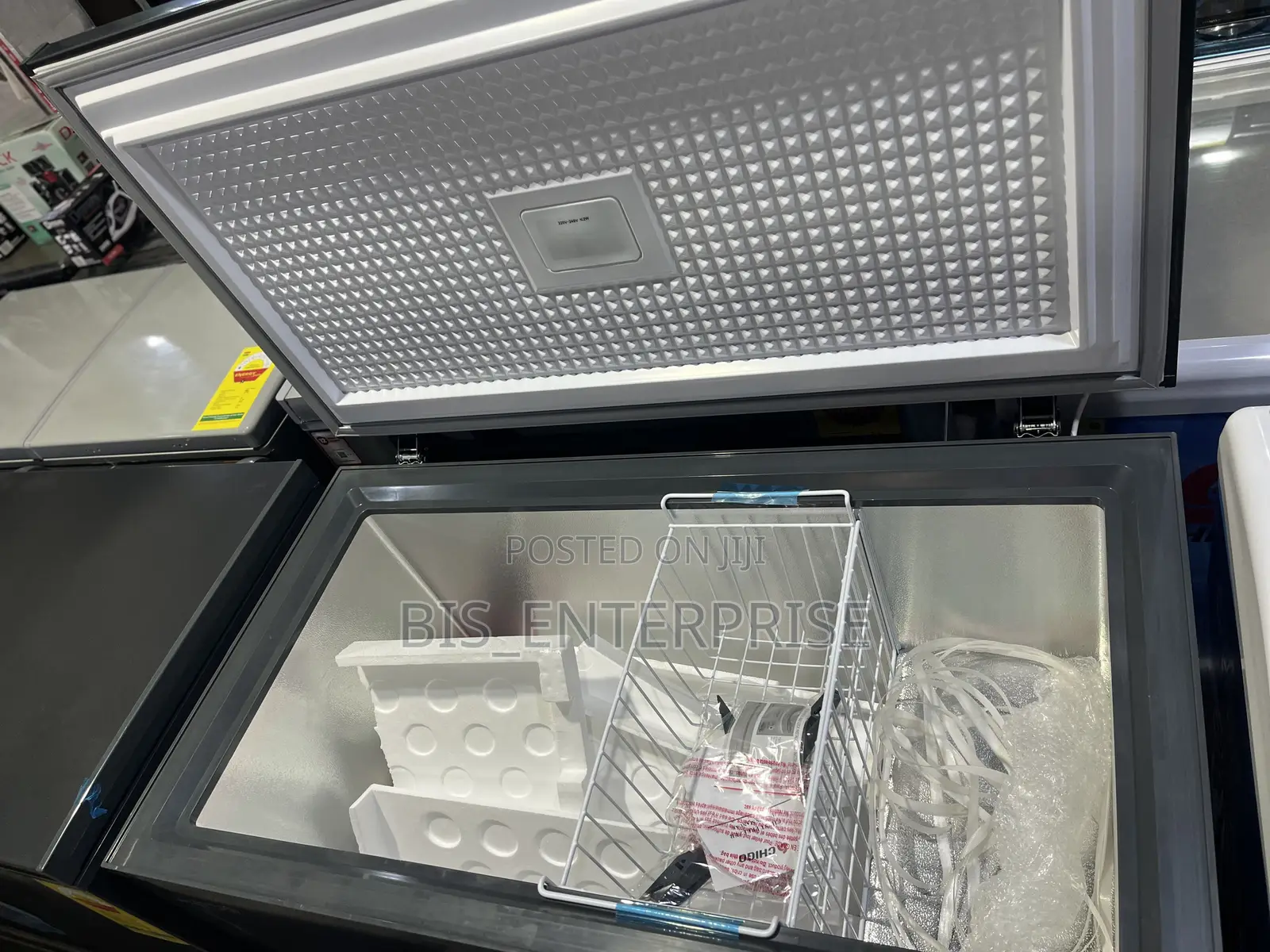 Chigo Chest Freezer 345 Liters (41c2)