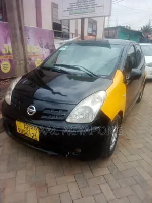 Nissan Pixo 1.0 FWD 2010 Black