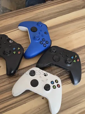 Xbox One S Game Controller