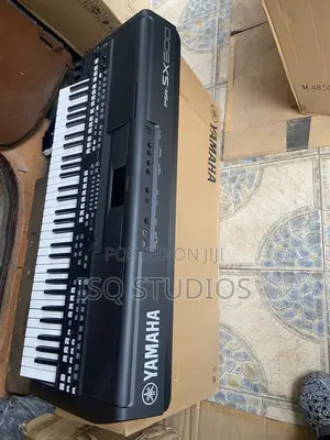 Yamaha PSR-Sx600 Keyboard