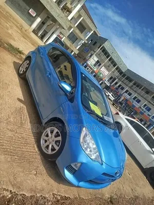 Toyota Aqua 2013 Blue