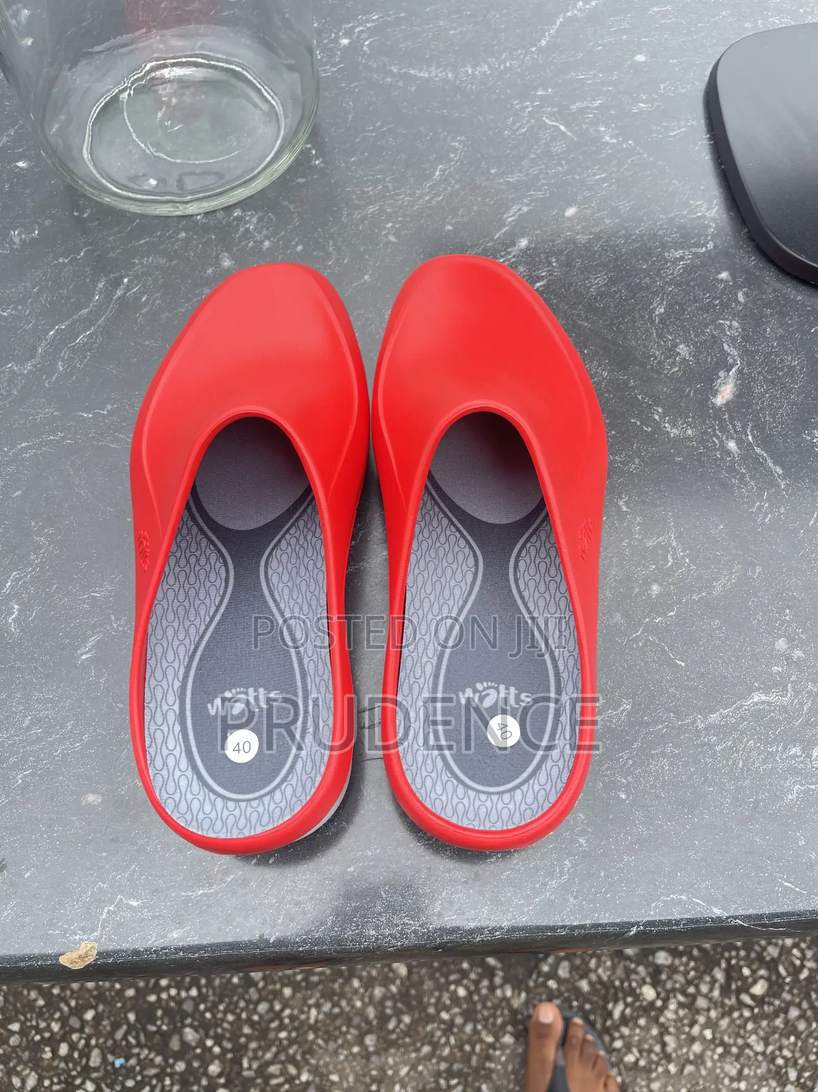 Very High Quality European Style Crocs