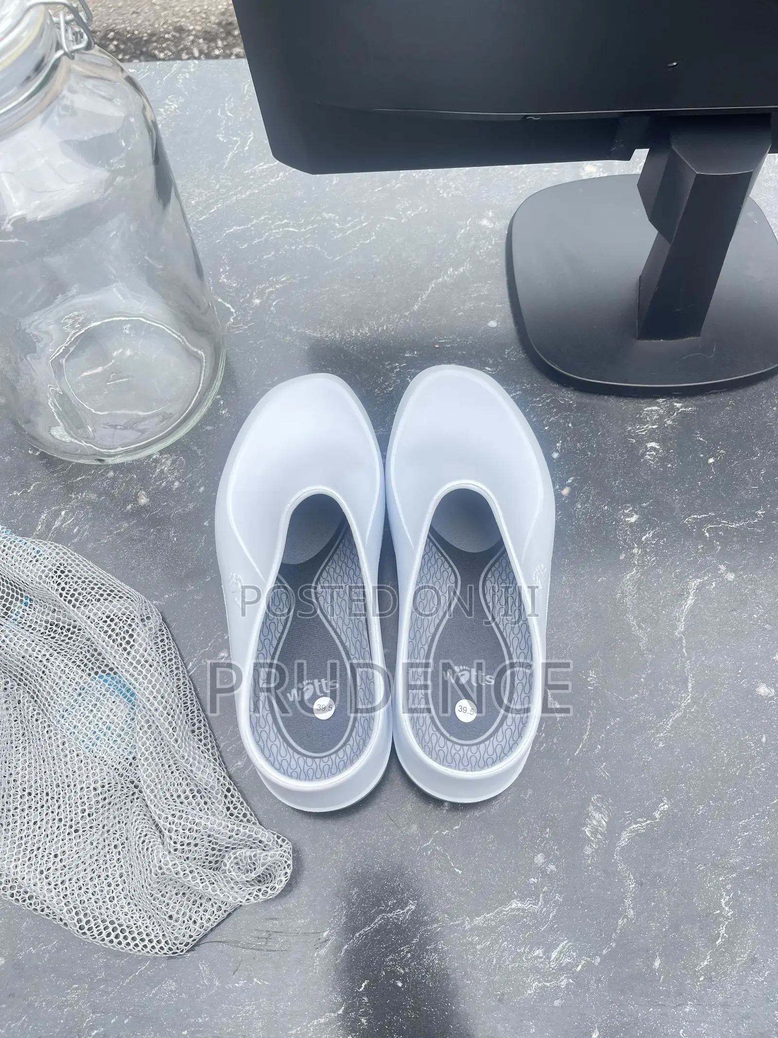 Very High Quality European Style Crocs