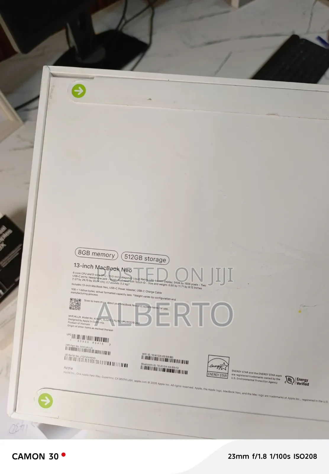 New Laptop Apple MacBook 8GB Apple M5 SSD 512GB