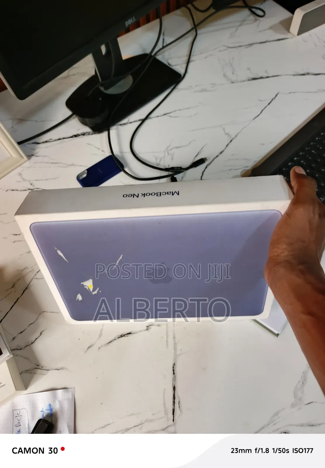 New Laptop Apple MacBook 8GB Apple M5 SSD 512GB