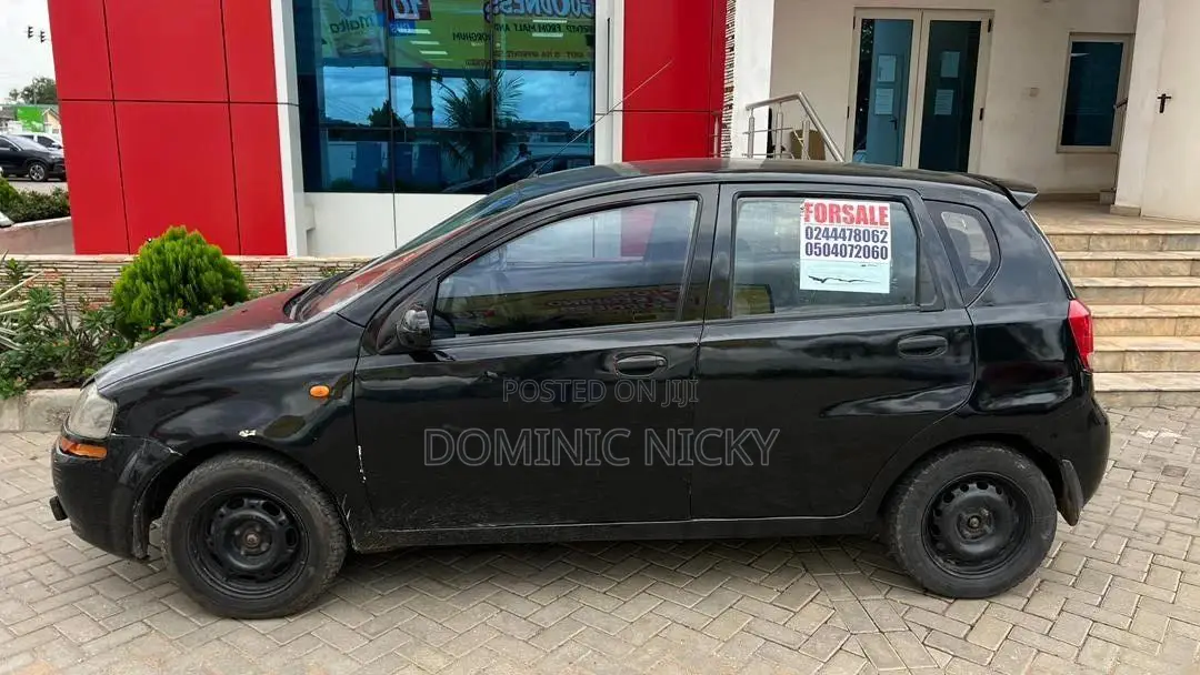 Chevrolet Aveo 2002 Black