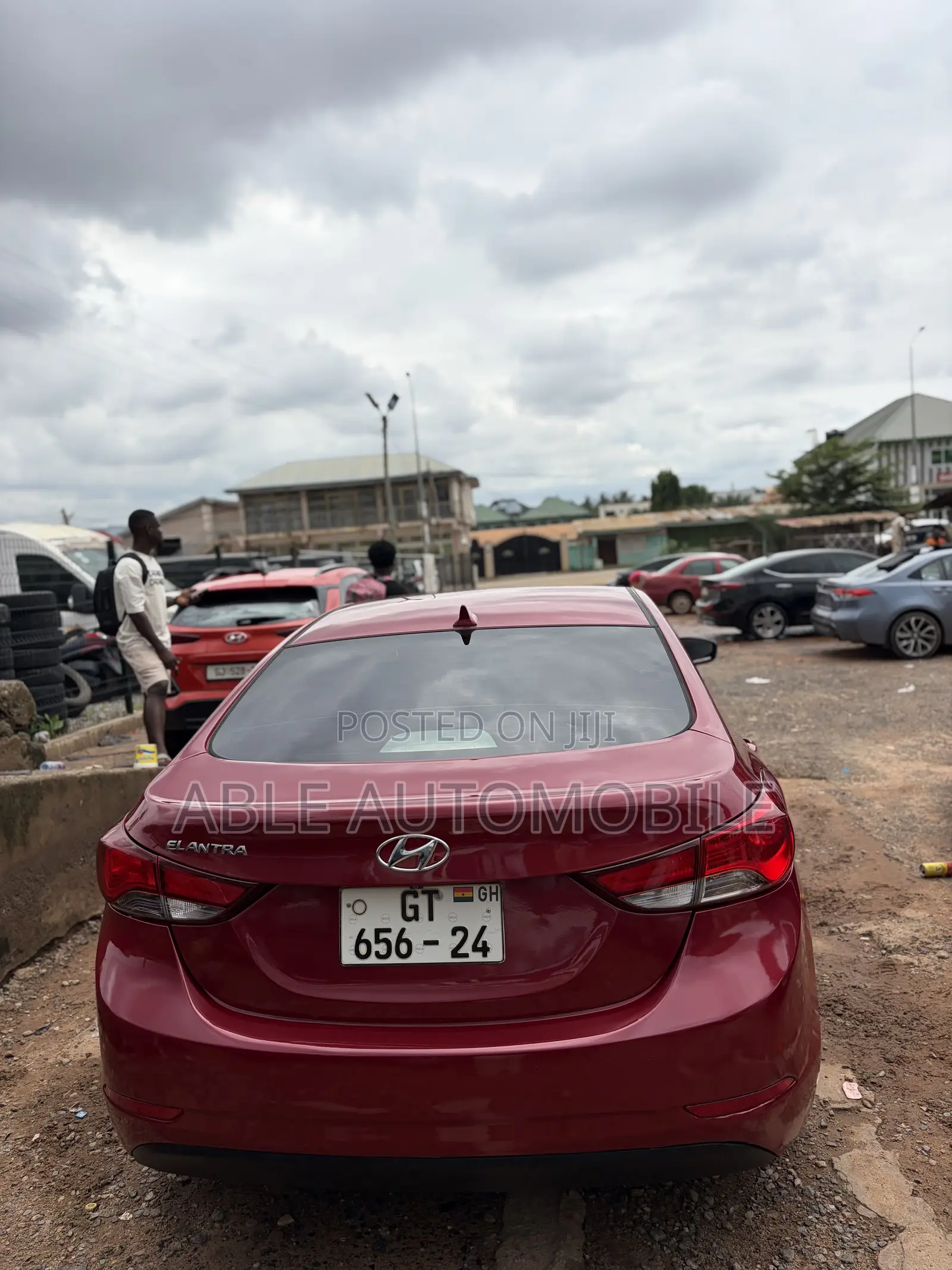 Hyundai Elantra Limited 4dr Sedan (1.8L 4cyl 6A) 2015 Red