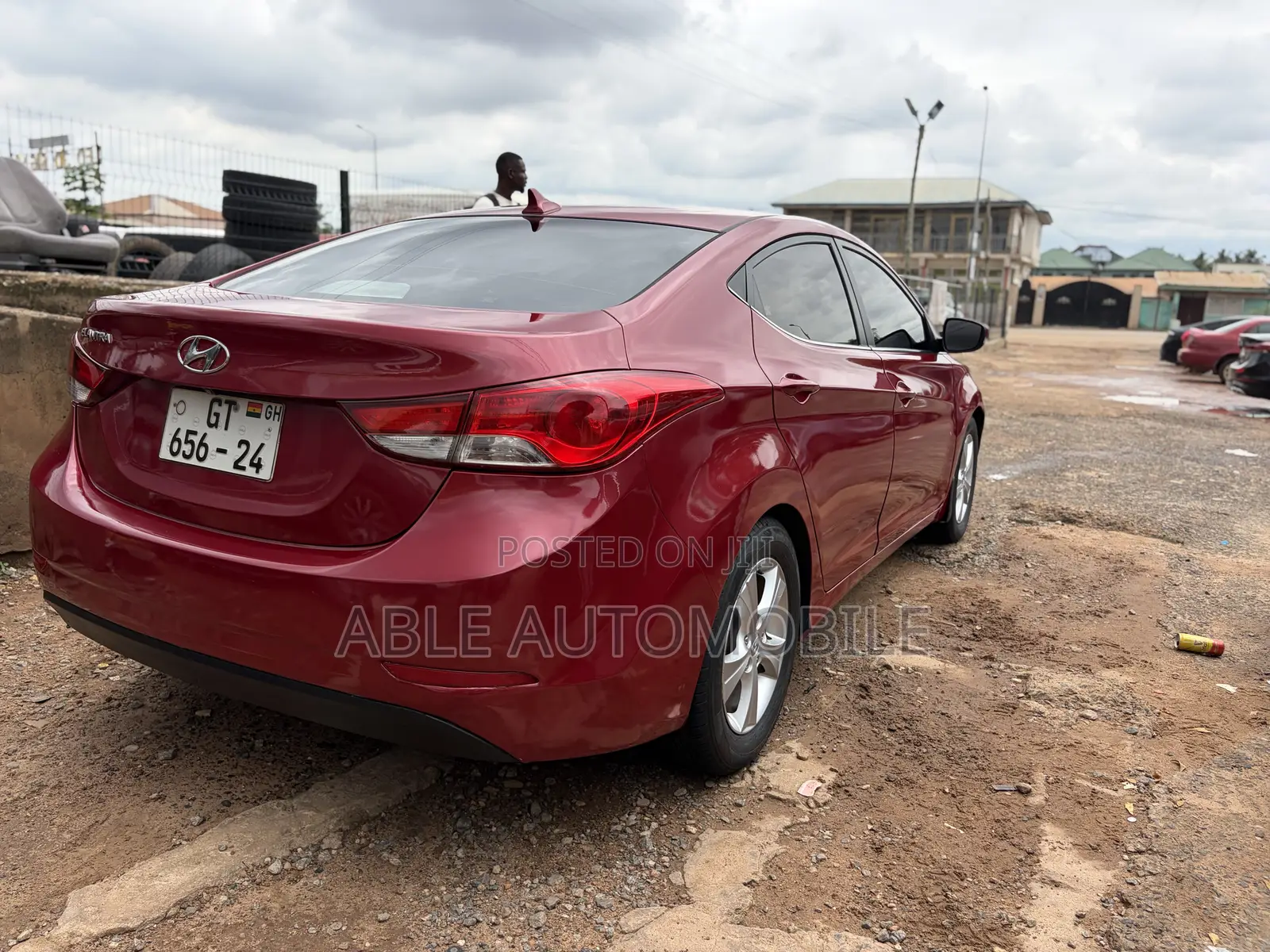 Hyundai Elantra Limited 4dr Sedan (1.8L 4cyl 6A) 2015 Red