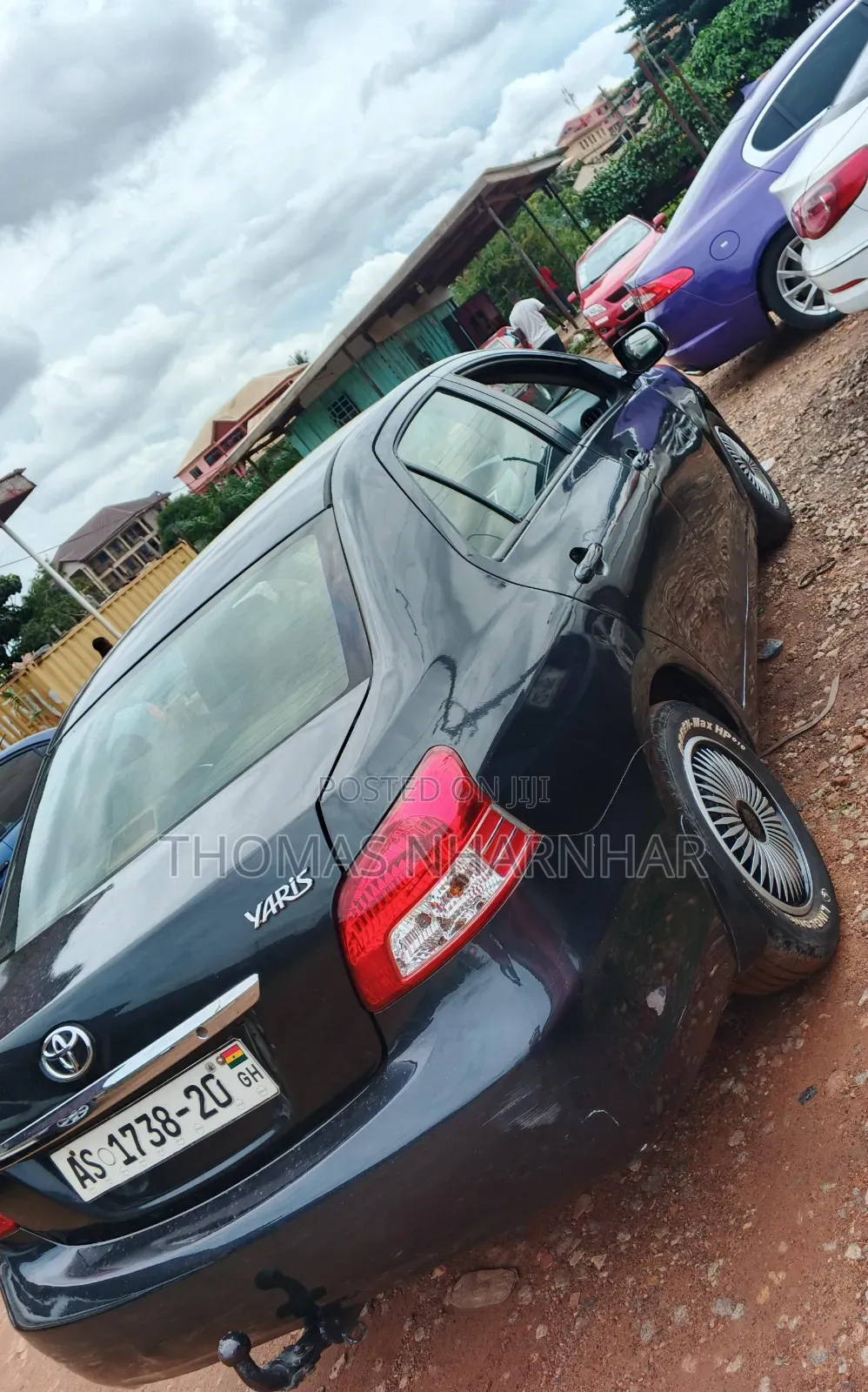Toyota Yaris Base Sedan 4dr 2010 Black