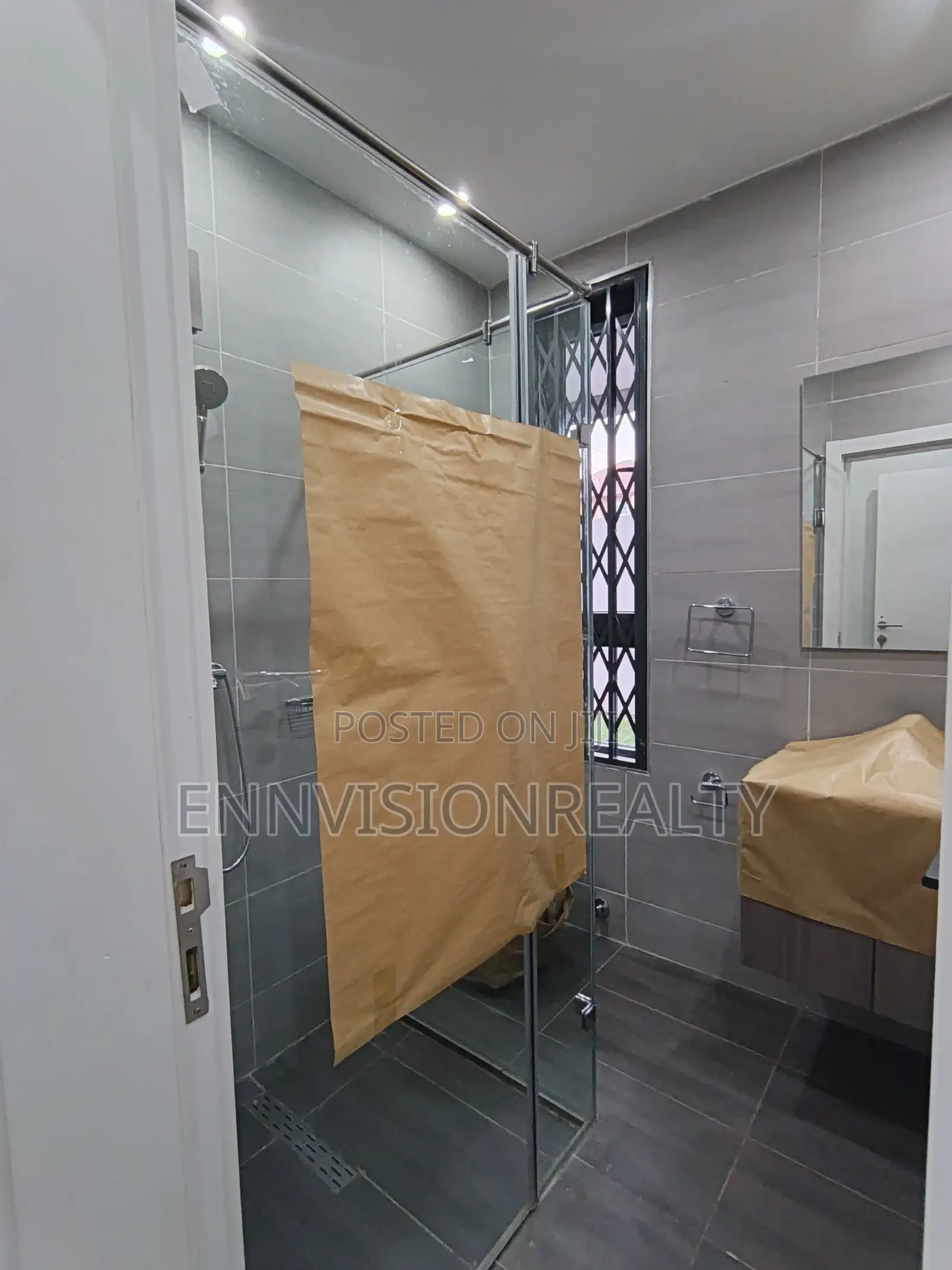 3bdrm House in Burma Hills, Accra Metropolitan for rent