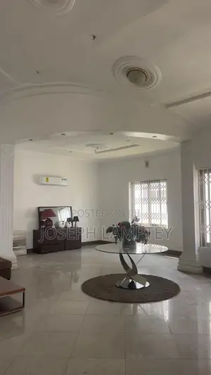 6bdrm House in Joseph Lamptey, American House for rent