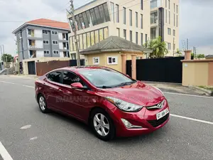 Hyundai Elantra Limited 4dr Sedan (1.8L 4cyl 6A) 2015 Red