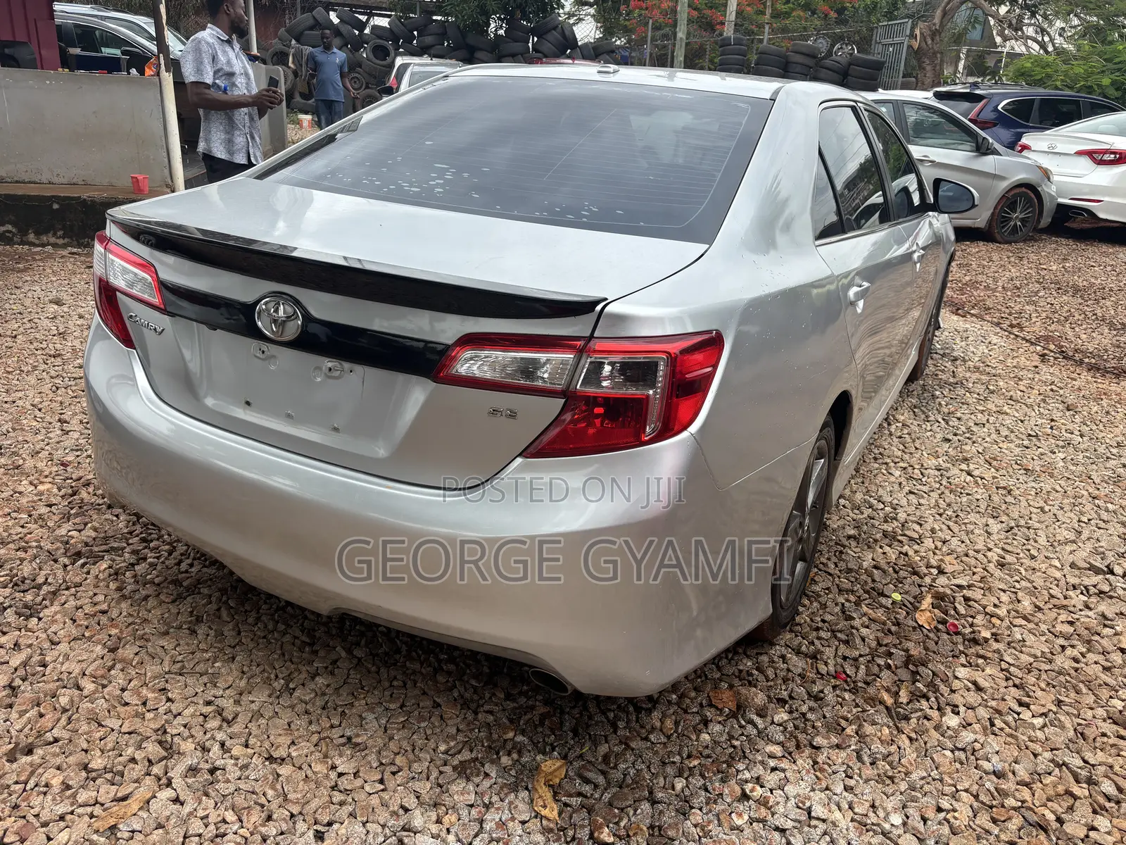 Toyota Camry SE 4dr Sedan (2.5L 4cyl 6A) 2013 Silver