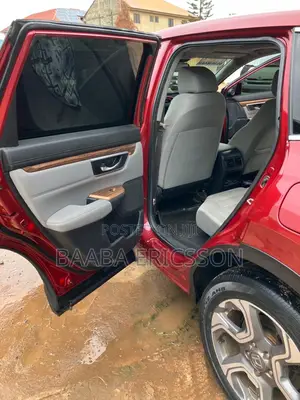 Honda CR-V 2019 Red