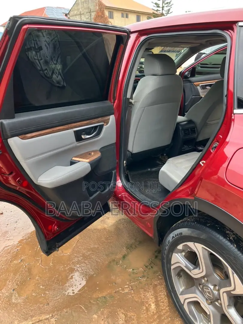 Honda CR-V 2019 Red
