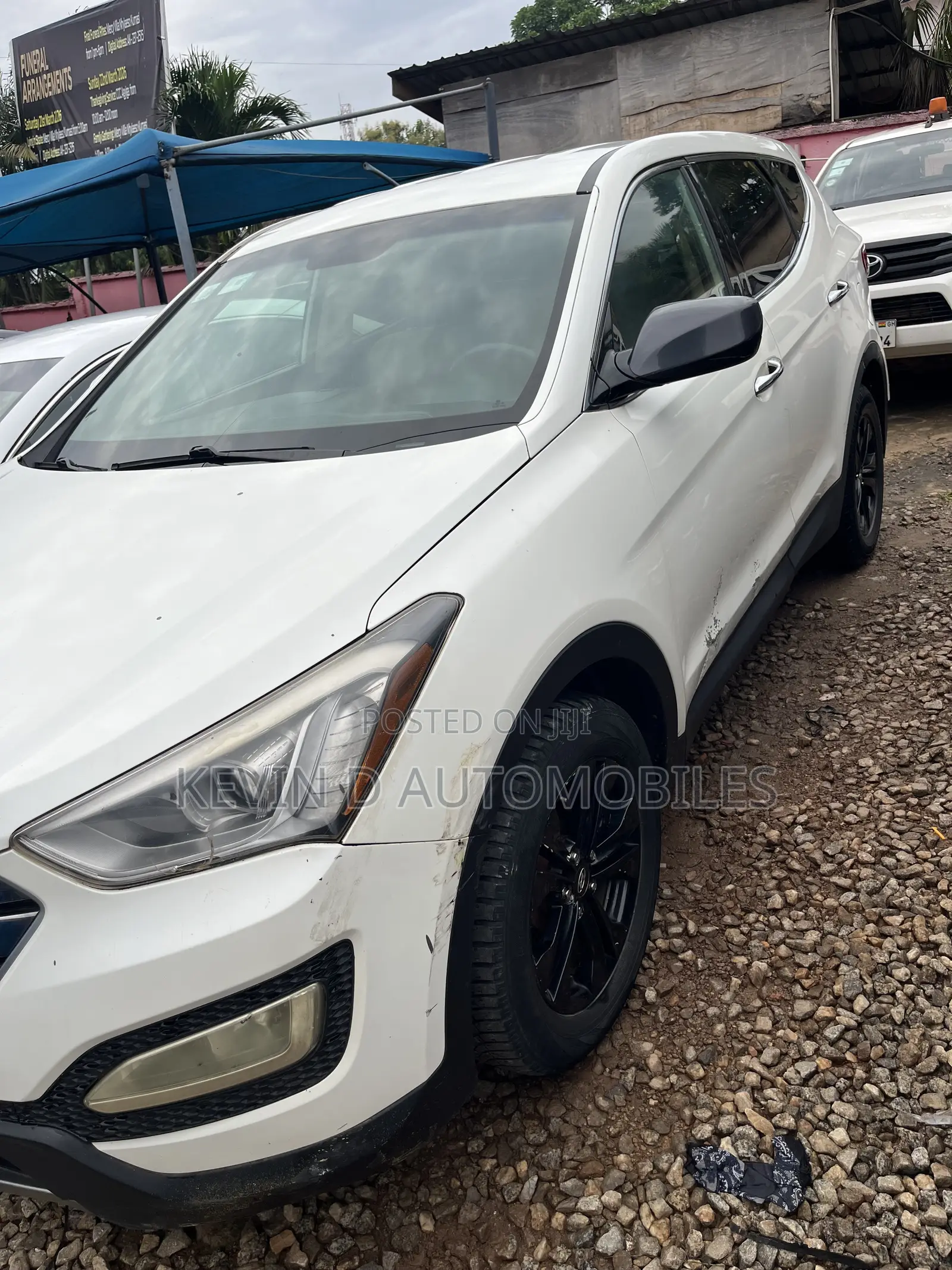 Hyundai Santa Fe SE AWD 2016 White