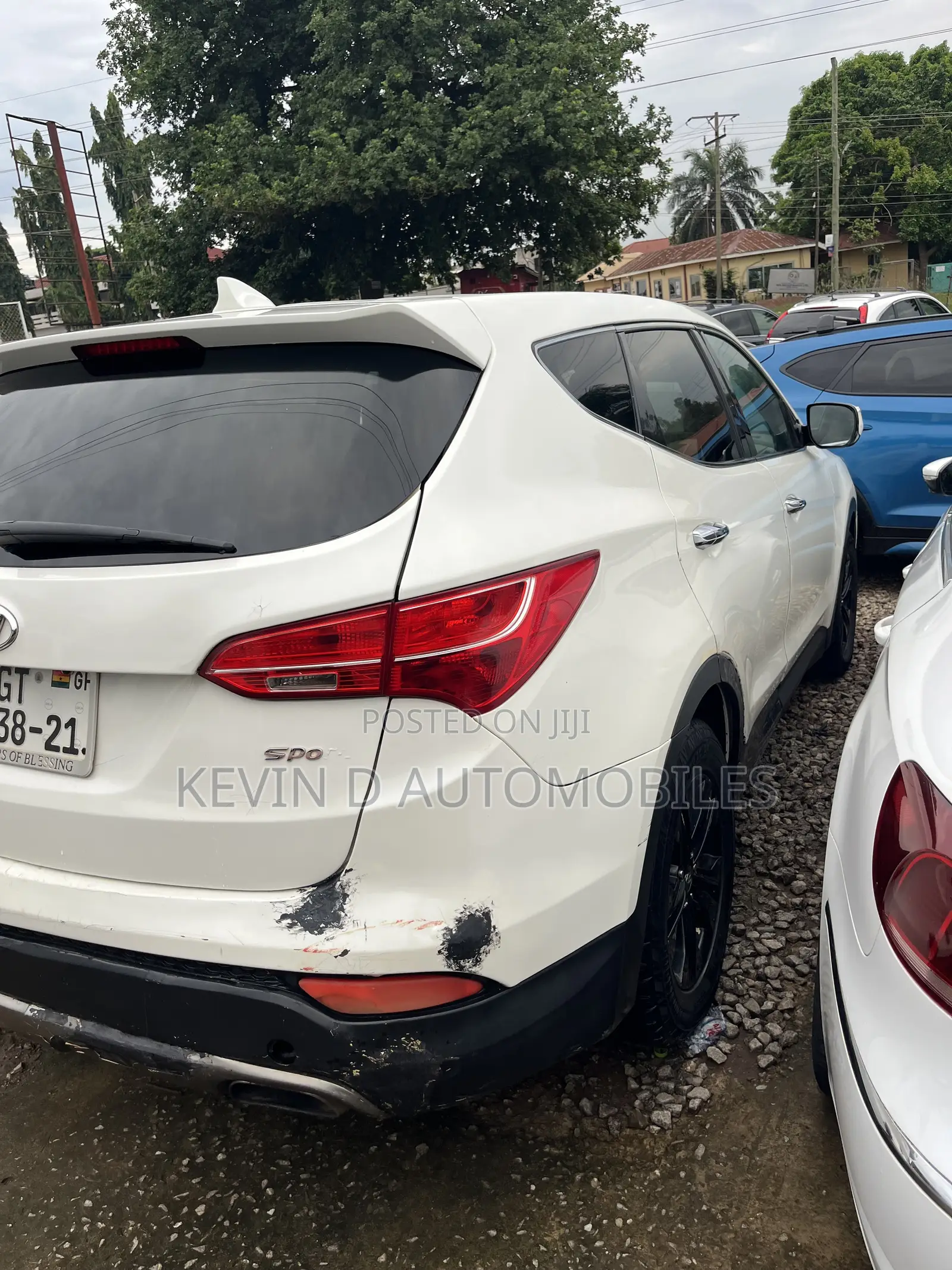 Hyundai Santa Fe SE AWD 2016 White