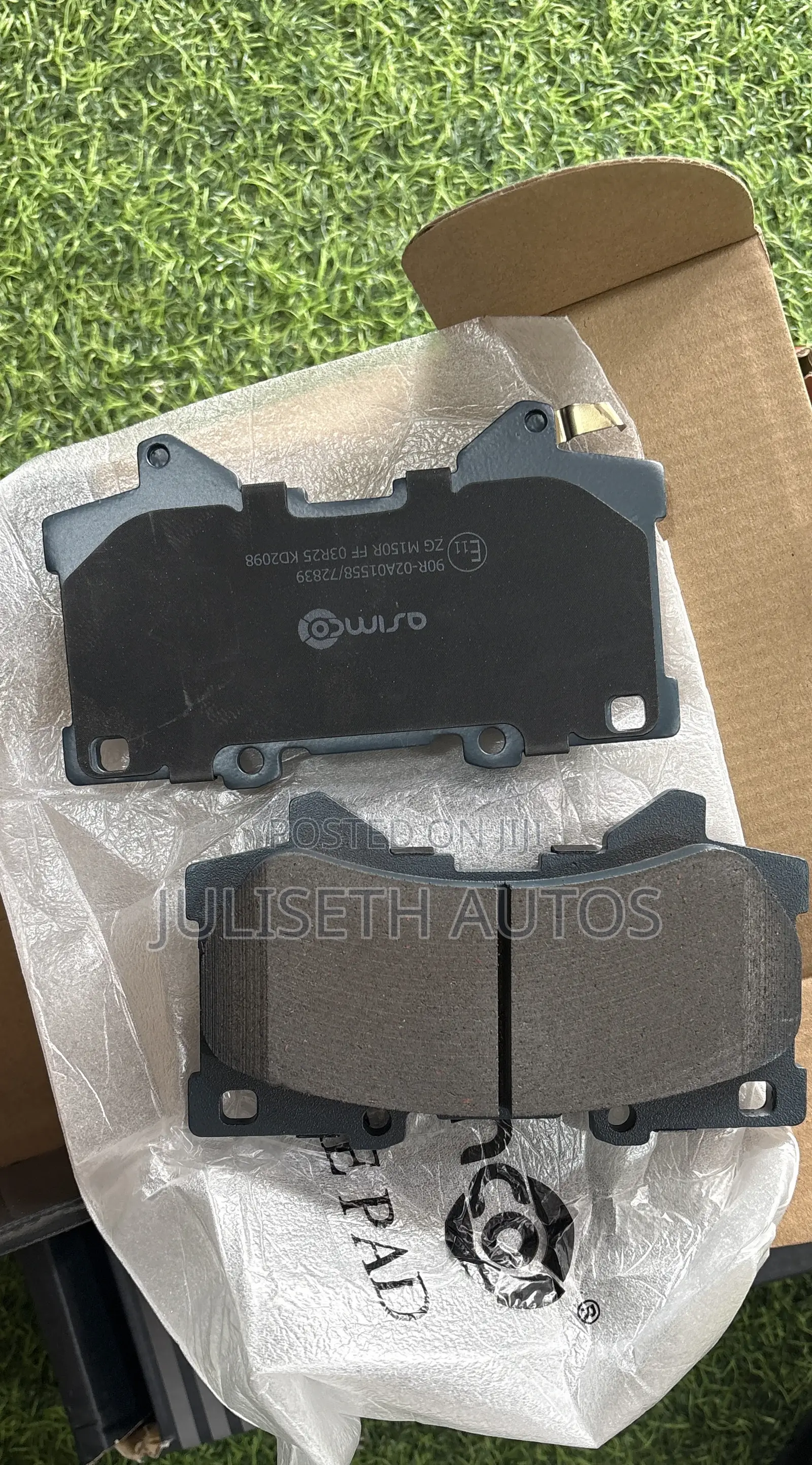 Landcruiser 300 Brake Pads
