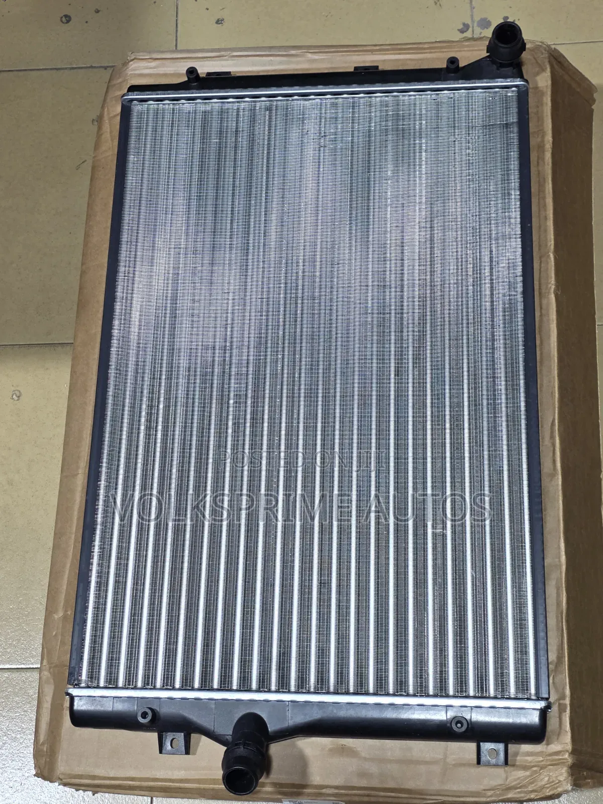 Radiator for 2010 - 2015 Volkwagen Passat 2.0 Tsi