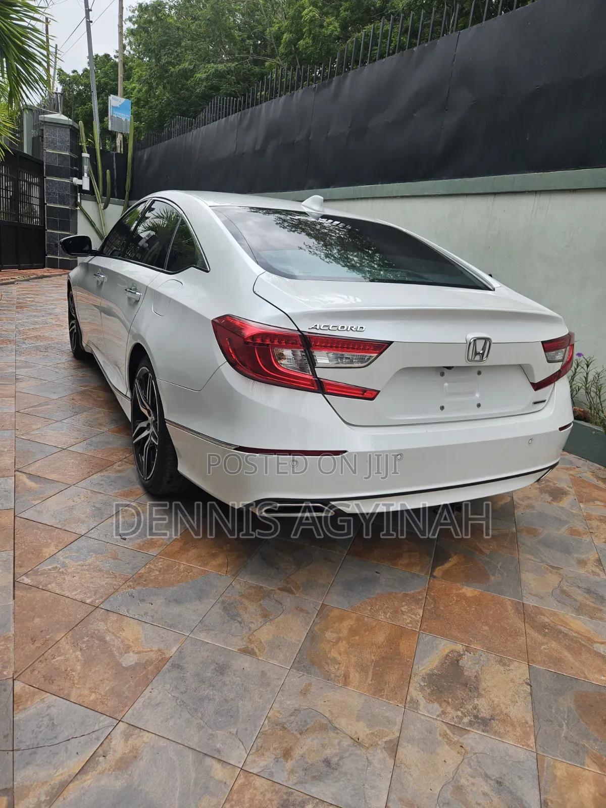 Honda Accord Touring 2.0T 2021 White