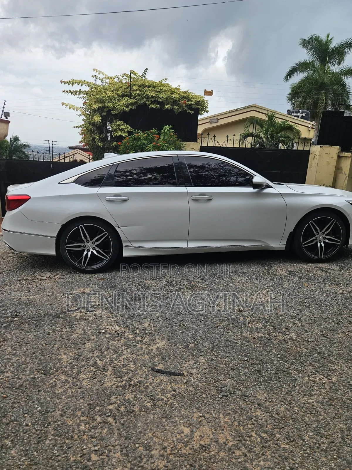 Honda Accord Touring 2.0T 2021 White