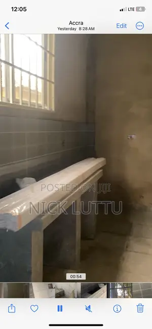 1bdrm Room & Parlour in Lutts Realty, Osu Ako-Adjei for rent