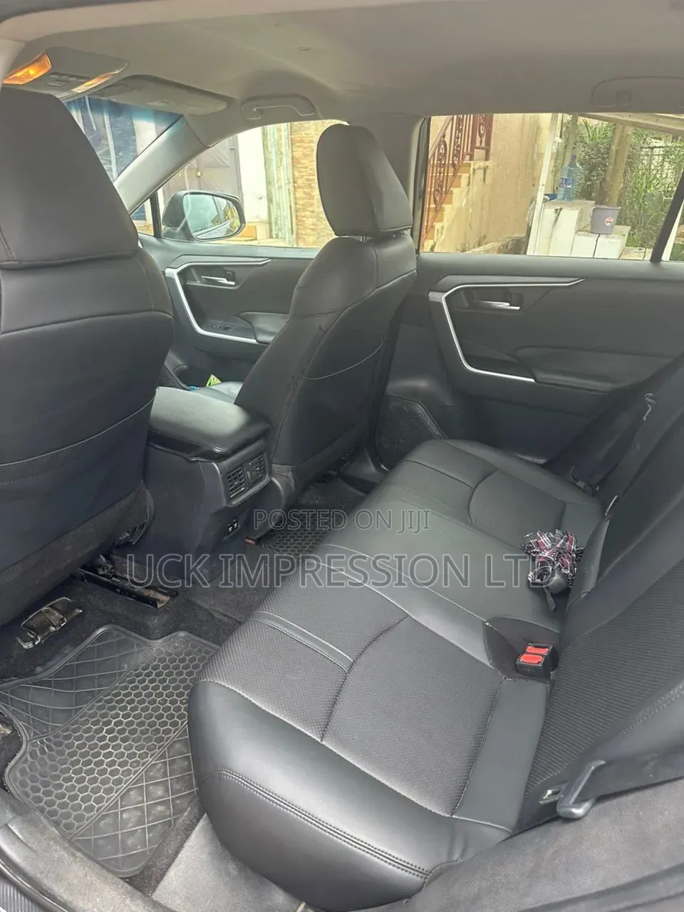 Toyota RAV4 2022 Blue