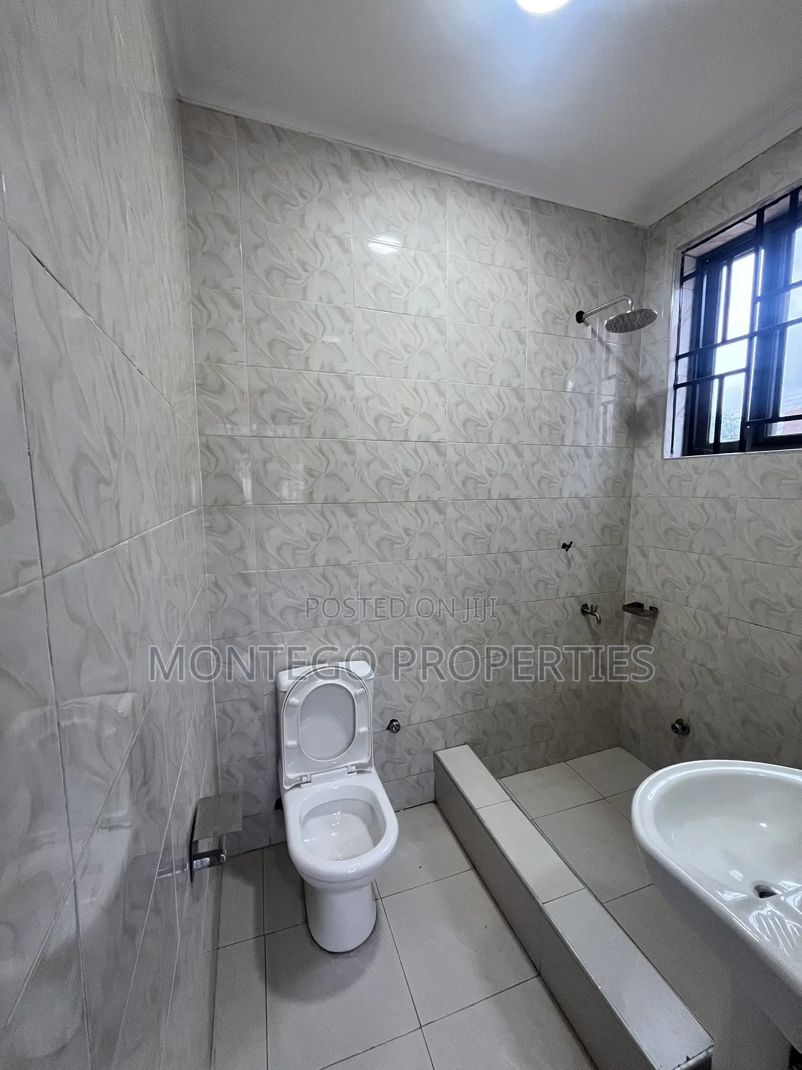 2bdrm Apartment in Ogbojo, East Legon for rent