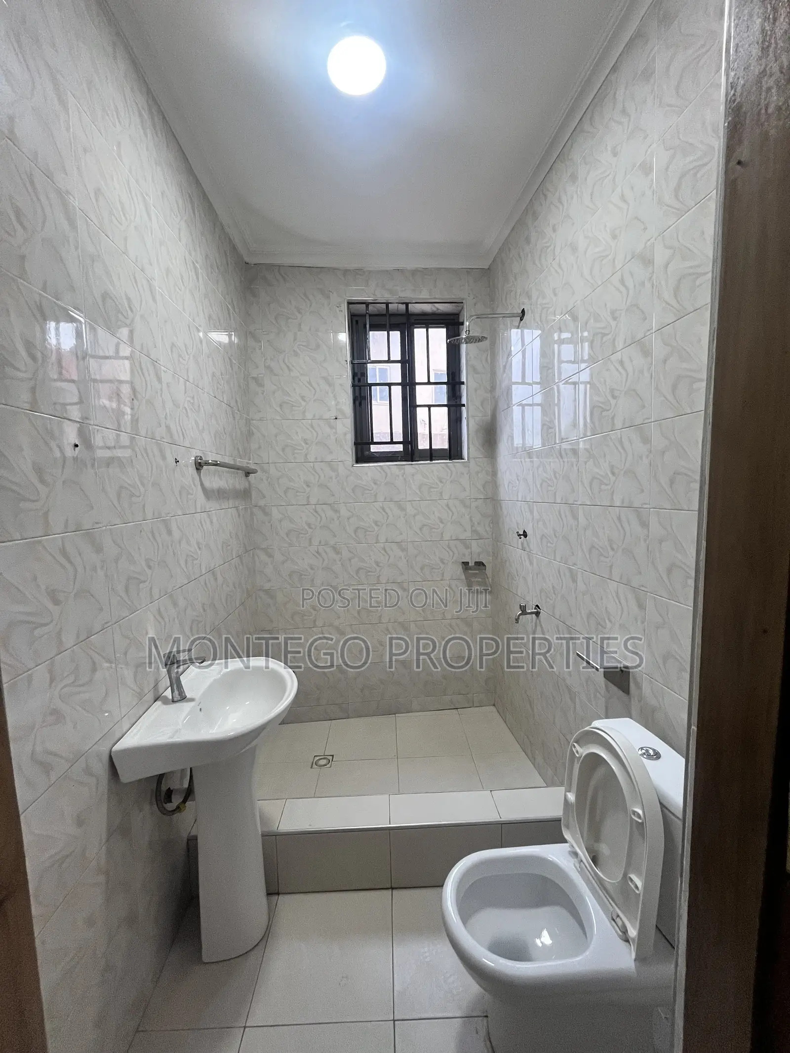 2bdrm Apartment in Ogbojo, East Legon for rent