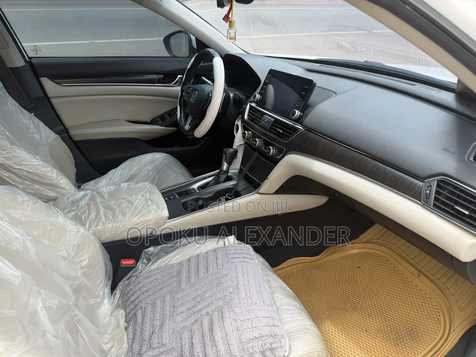 Honda Accord 2018 White