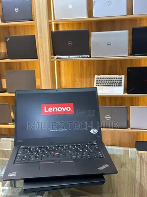 Laptop Lenovo ThinkPad X13 Gen 4 16GB AMD Ryzen 5 SSD 256GB