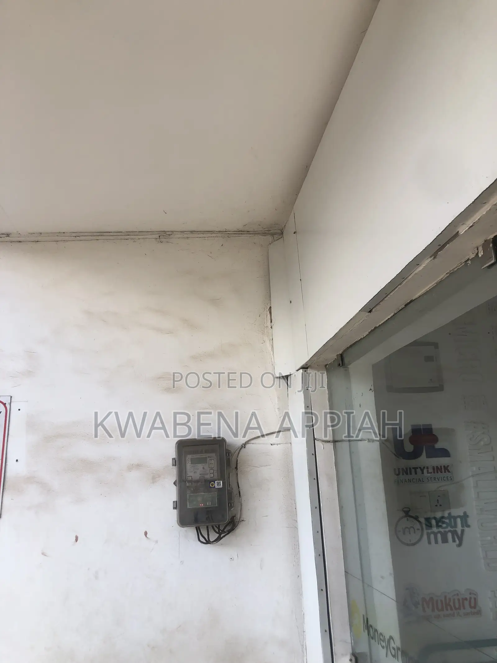 Office or Shop Is for Rent at Adum