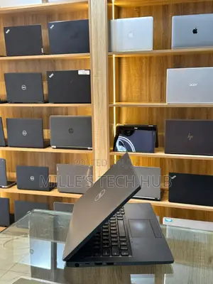 Laptop Dell Latitude 7400 16GB Intel Core i7 SSD 256GB