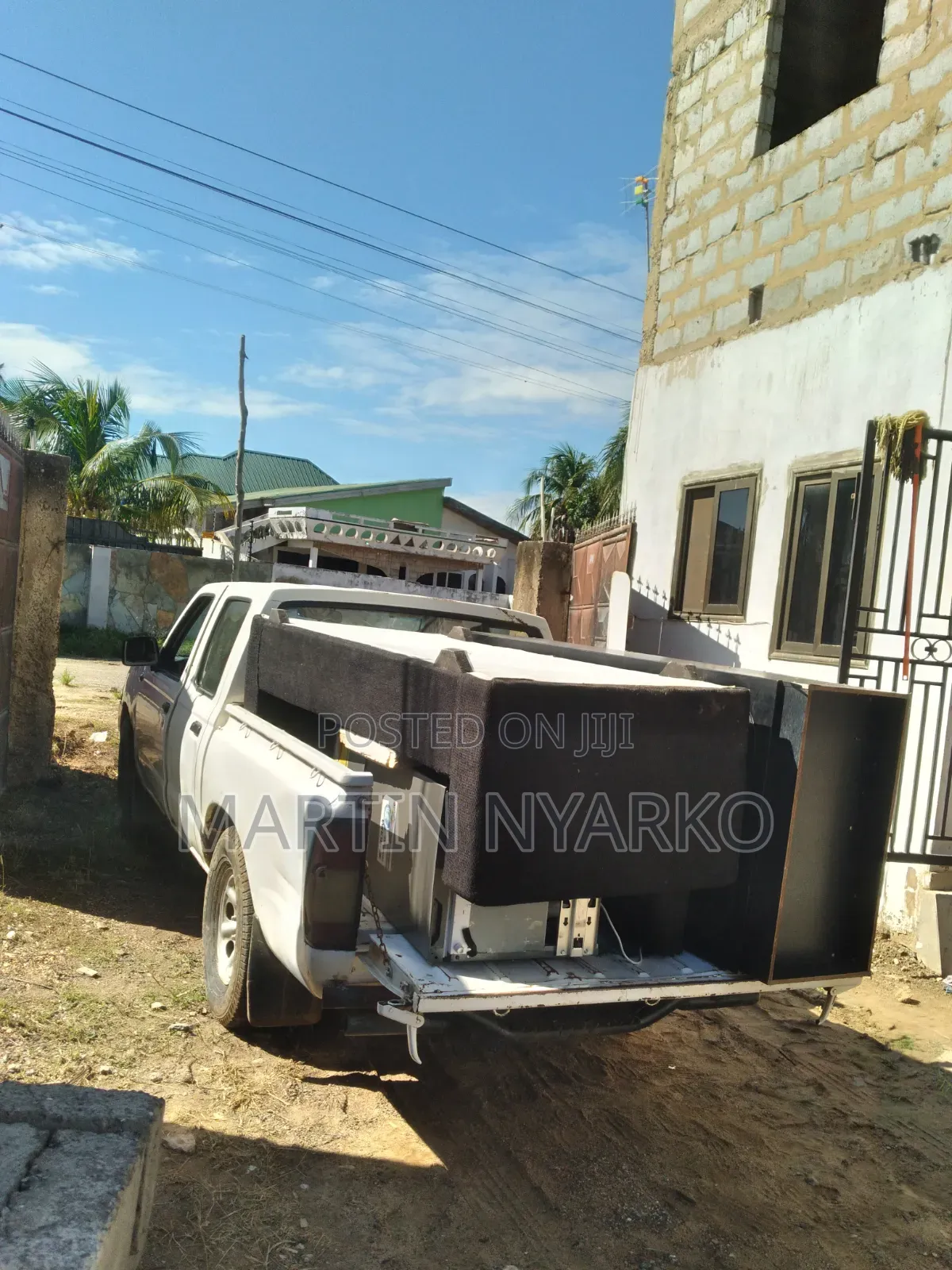 Cargo Car Hiring