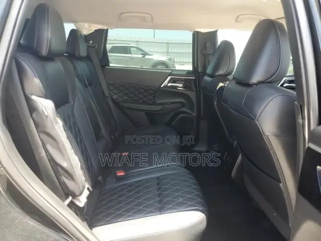 Mitsubishi Outlander SEL 2022 Black