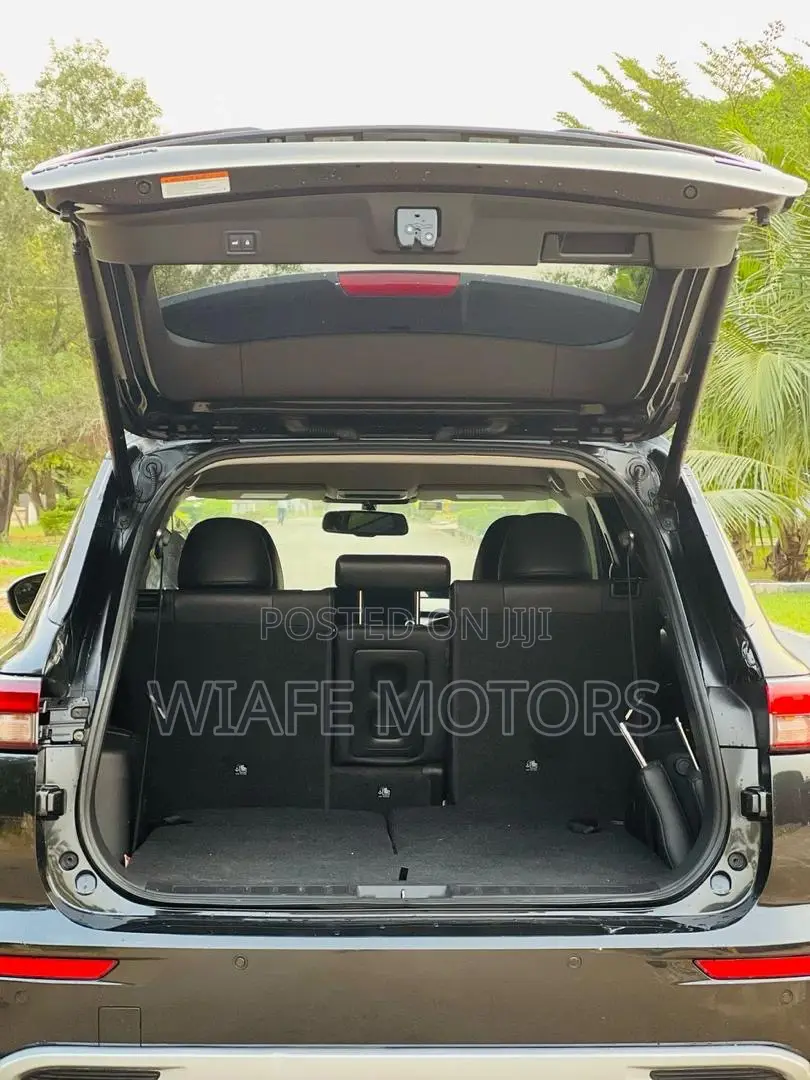 Mitsubishi Outlander SEL 2022 Black
