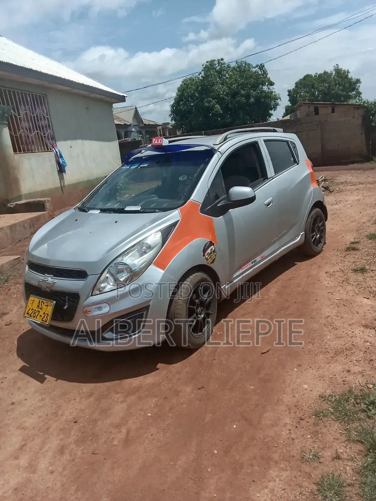 Chevrolet Spark LT 2012 Silver